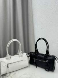 Picture of Miu Miu Handbags _SKUfw238325094fw